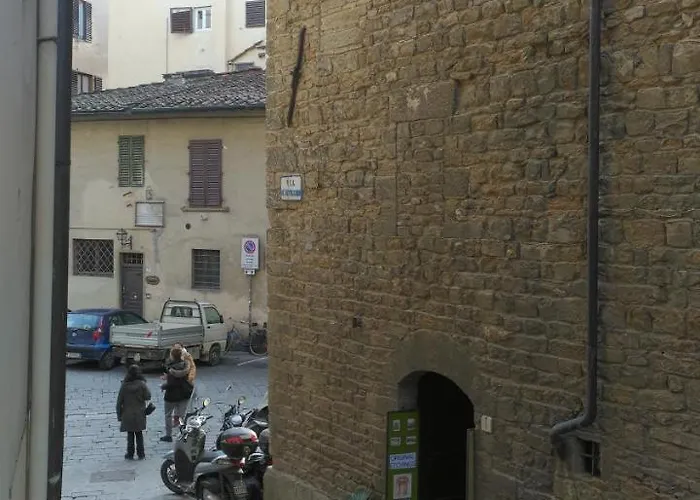 Santa Croce Hotel 2*