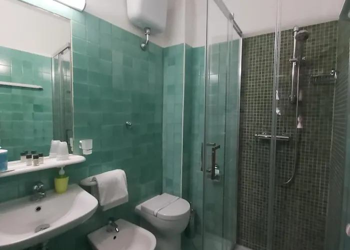 Santa Croce Hotel 2*