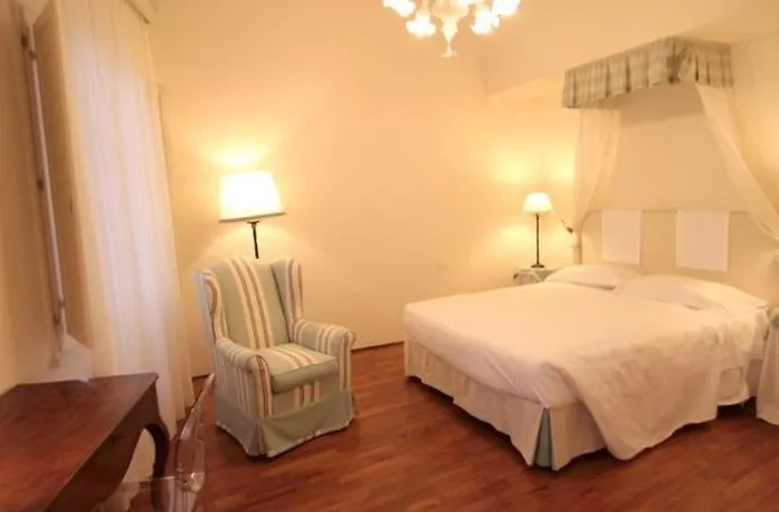 Santa Croce 2* Florença