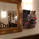 Santa Croce Hotel