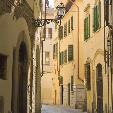 Отель Santa Croce